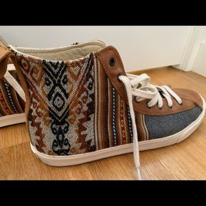 Inkkas Cusco High Top Shoes